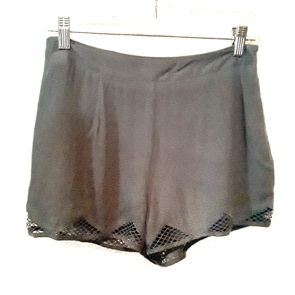 Kimchi Blue Olive Shorts
